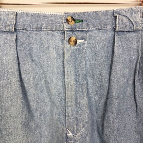 TOMMY HILFIGER | Denim High Waisted Pleated Light Blue Shorts Size M - Picture 3 of 7